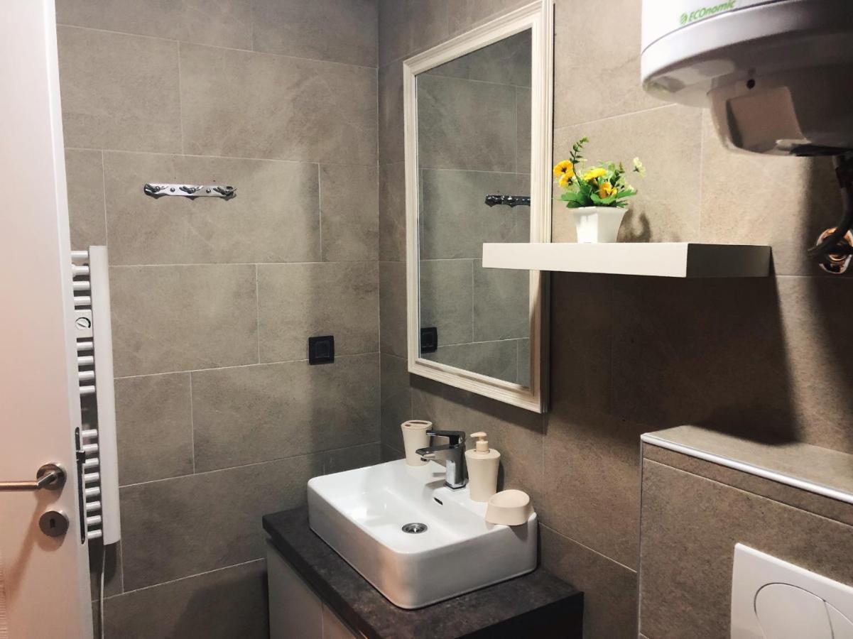 Apartman “Emi” โคเปานิก ภายนอก รูปภาพ
